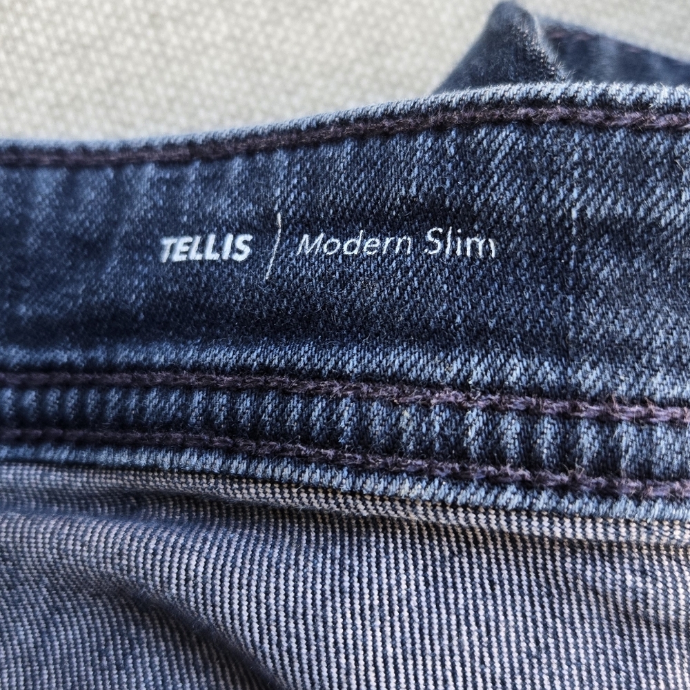 AG Tellis Modern Slim Jeans Dark Wash - Picture 10 of 12